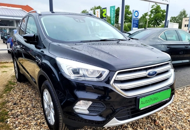 Ford Kuga cena 68900 przebieg: 76000, rok produkcji 2017 z Jarosław małe 137